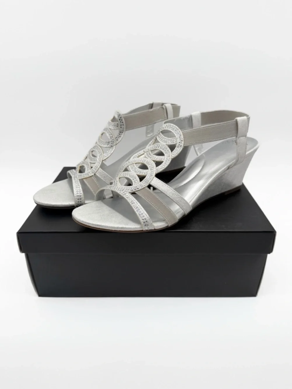 Jones New York Denice Strappy Bling Wedge Sandals Elastic Ankle Silver 7 NEW